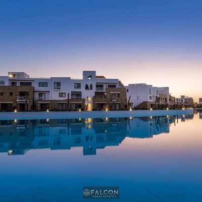 شاليه صف أول لاجون تشطيب Luxury + خصم 28% ! وإقامـة مجانية للبيع في سوان ليك الجونة بجوار سوما باي الغردقة ومكادي  Swan Lake Gouna