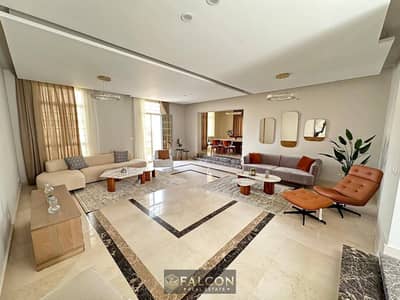 Ready To Move + Lowest DP Villa 246m Luxury Finish + After-sales service From HYDE PARK Premium Location For Sale n  New Maqsad Capital Next New Cairo