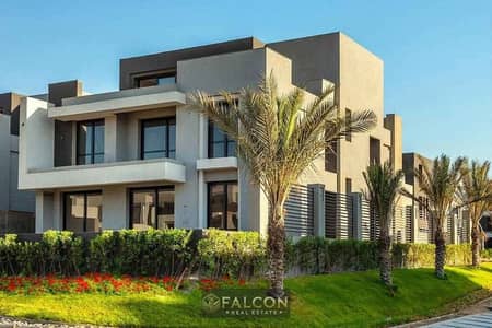 Double View + Totaly Bahry Premium Loation Villa 223m For Sale In New Cairo Next To AUC  - Mivida
