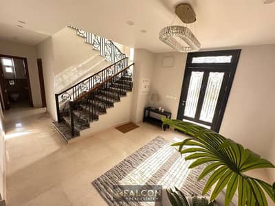 Ready To Move + Lowest DP Villa 246m Luxury Finish + After-sales service From HYDE PARK Very Premium Location For Sale In  New Cairo