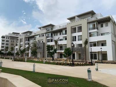 With a down payment of 900,000, receive an apartment in Hyde Park, New Cairo, corner unit with double view, next to Zed East. 10-year installments.