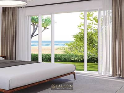 For sale, a chalet with a fantastic view, first row on the lagoon, with a down payment of 1.2 million in Hyde Park, North Coast