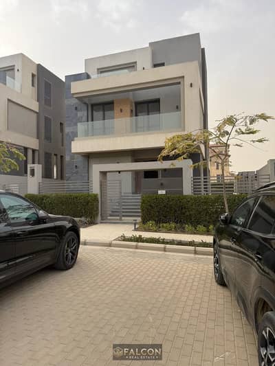 For sale: a fully finished standalone villa with a 1.1 million down payment in La Vista Jade, 6th Settlement