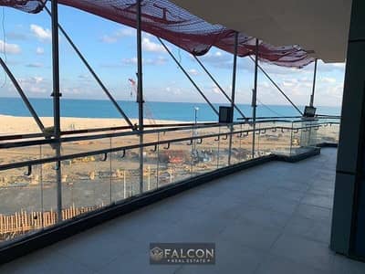 Hotel apartment Ready to delivery, directly on the sea, with a 3.5 million down payment in the New Alamein Towers