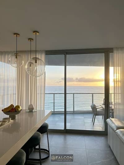 شاليه Panoramic Sea View للبيع بمقدم 400 الف امام ابراج العلمين في مارينا بالقرب من Hacienda & Marassi  الساحل الشمالي