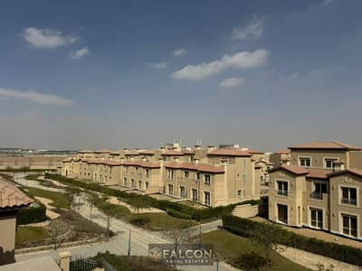 Fully finished 255 sqm townhouse, ready for immediate delivery, located in the heart of the New Administrative Capital with a full view of the Green R