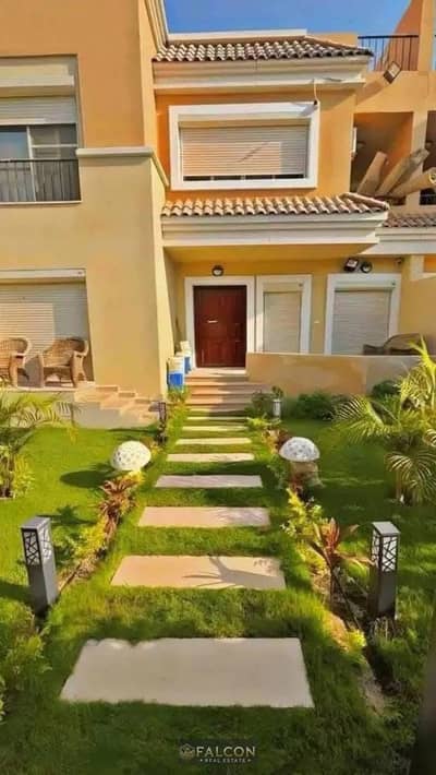 Receive now your villa-sized duplex at a bargain price for cash! 212m + 80m garden in Sarai, directly opposite Madinaty. Double View Garden, New Cairo