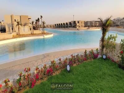 بالتقسيط !! استلم شالية علي البحر متشطب بالتكيفات و المطبخ الباقي اقساط ف ازها الساحل الشمالي AZHA NORTH COAST