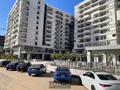 For sale, a shop directly on the facade, immediate delivery, in the heart of Nasr City, next to City Stars Mall, directly on the main El-Nozha Street