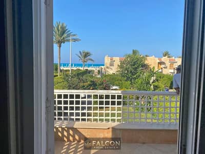 For sale: VIP chalet with a direct sea view in Marina, fully finished, in the heart of the North Coast. For sale: VIP chalet with a direct sea view in Marina, fully finished, in the heart of the North Coast.