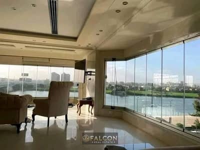 للبيع شقه دايركت علي النيل مباشره بفيو خيالي  علي كورنيش المعادي دقايق من الزمالك