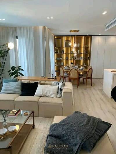للبيع شقه بجاردن (بمقدم 900 الف + خصم للكاش 50% )مشتطبه بالكامل (برايم ليوكيشن) بجوار سوديك ونيو جيزه هليوبوليس الجديده في كمبوند طلاله TALALA