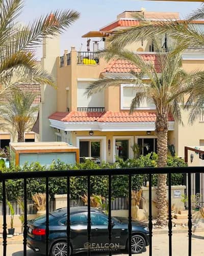 For sale, a very special townhouse (54% discount for cash) next to Madinaty on the Suez Road in The Butterfly Compound. Installments are available ove