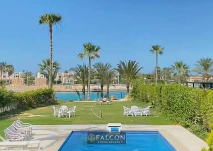 Chalet in Marina 8 (North Coast) featuring a magnificent view and a location amidst the Crystal Lagoons, just steps from the sea. Offered at the lowes
