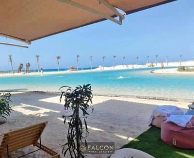 Ready for move and viewing with incredible price + special cash discount A prime distinctive unit in the first row  for sale in june Sodic