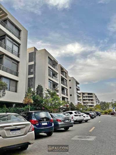 With 50% Discount Or in installements over 12 Y. Without Down Payment Own an Apartment Direct on Suez Road Beside Airport in Taj City Compound