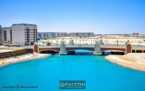 بحري ١٠٠٪ بسعر خيالي شقة ٩٠ متر جاهزة للاستلام شقة للبيع في الحي اللاتيني, مدينة العلمين الجديدة في الساحل الشمالي