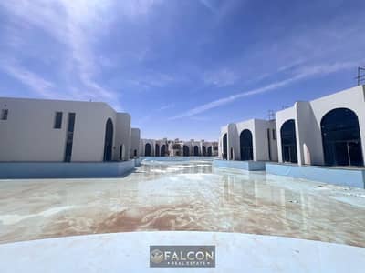 بسعر خيالي شاليه ٢ غرفة  جاهز  للاستلام ٣٠٠م  للبحر و لاجون دايركت في june sodic  سوديك جون راس الحكمة في الساحل الشمالي