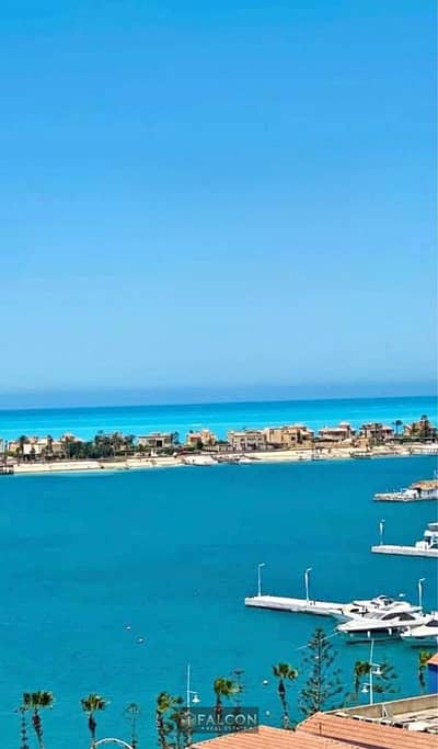 بخصم 38% امتلك استوديو فندقي  متشطب بالكامل دايركت علي مرسي اليخوت و البحر في قلب مارينا 5 _Marina 5 لسان الوزراء جزيره 22