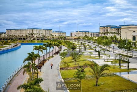 VIP view in the Latin District, near Marassi, overlooking Alamein Towers (ready for viewing and turnkey occupancy). Two-bedroom apartment, 121 sq m, c