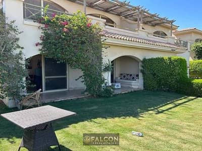 خطوات للبحر بفيو مميز استلام فوري ع السكن بدون دفعات  Lavista Gardens El Sokhna -  Prime location ع طريق الجلاله العين السخنه بالتقسيط