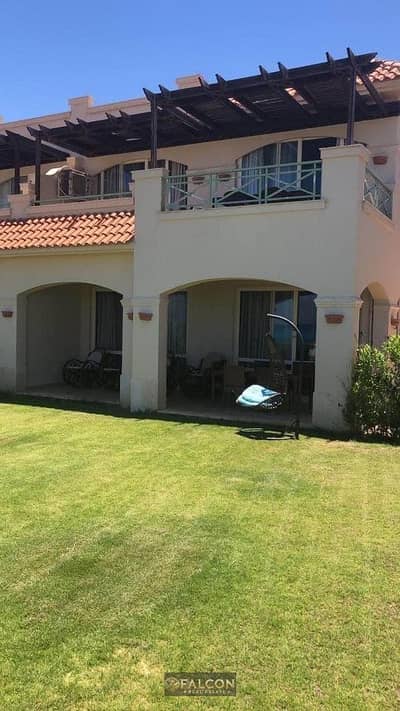 VIP Twin Corner View Villa, ready for immediate occupancy and viewing. Steps from the sea, fully finished (High End), ready for immediate occupancy. I
