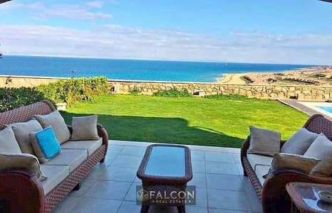 فيلا  3واجهات بانوراما 60 ثانية من بابك للرمال بحر مجهزه بالكامل SEA VIEW - تلال العين السخنه بجوار من بورتو و المونت جلاله دقايق الي القاهره و السويس