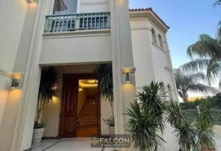 Luxury Townhouse for sale Ready To Move  in El Shorouk overlooking Central park and a swimming pool