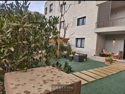 Own your apartment now (with a 31% discount) in District 5 Compound, Fifth Settlement, just minutes from the American University in Cairo (AUC).