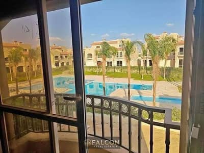 تاون هاوس ((جاهز للسكن الفورى)) بفيو على private pool  للبيع فى كمبوند باتيو 5 patio الشروق