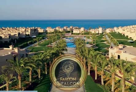 شاليه مميزه استلام فوري و فيو دايركت على البحر  و تشطيب High end للبيع بجوار تلال السخنه و بورتو السخنه بـ لافيستا 6 Lavista 6
