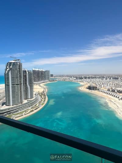 بافضل لوكيشن بالعلمين شقة double view صف اول خطوات من الابراج كاملة التشطيبات تقسيط 12سنة MAZARIEN مزارين
