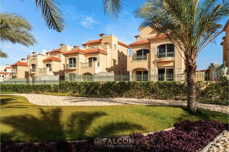 Ready to Move Town Villa | High-End Finishing | Central Park View | La Vista City – New Capital