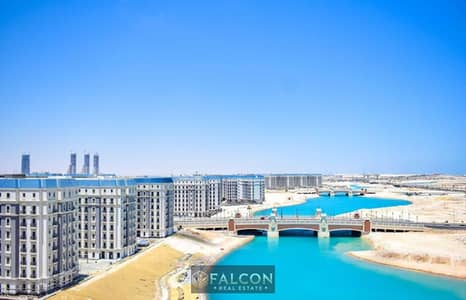 استلم فوري شقه متشطبه باطلاله مميز بالحي اللاتيني بقلب العلمين  latinii - alamein