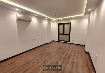 شقه جاهزه للمعاينه متشطبه بدور متكرر بحري بجوار اوبن اير مول مدينتي قسط بدون فوايد SHROUK