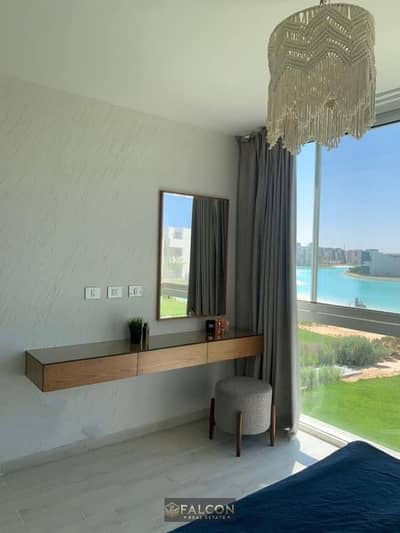 95m 2-bedroom chalet for sale in Salt Ras El Hekma, North Coast. Prime location next to Mountain View (Tatweer Misr) and near Fouka Bay.