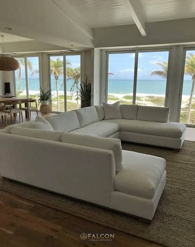 126m² sea-view chalet for sale at Telal El Sokhna—featuring A/C units and a kitchen—at a competitive price for a limited time