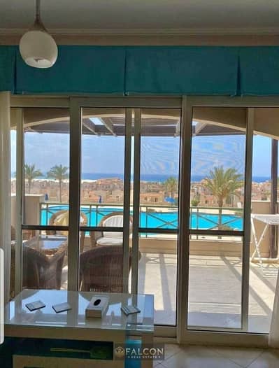 Finished chalet with a direct view of the lagoon and the sea, with a 40% discount in Telal Ain Sokhna