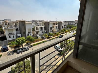 Apartment for sale (2 sofas + 2 bathrooms) in front of the Green River near Al Masa Hotel