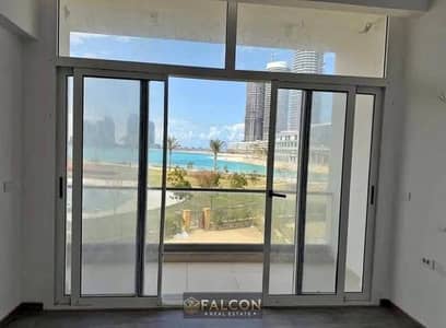 Chalet for sale, sea view, hotel finishing (immediate receipt), the heart of New Alamein City