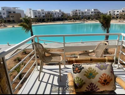 Chalet for sale (fully finished + kitchen + air conditioners) at a cash discount of 28% in Swan Lake El Gouna