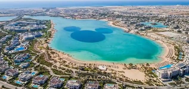 شالية للبيع تشطيب كامل ( بالتكيفات + المطبخ ) في الساحل الشمالي