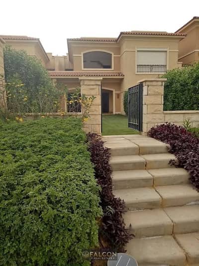 An exceptional villa for sale in Stone Park, New Cairo (high-end finishing). An exceptional villa for sale in Stone Park, New Cairo (high-end finishing).