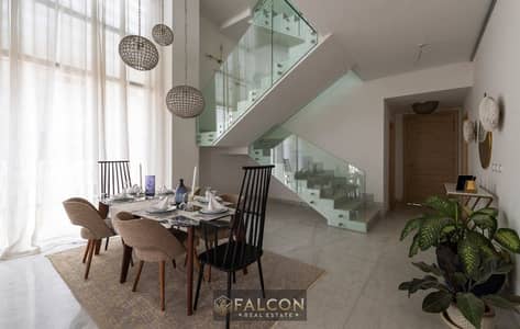Villa ready to Move at the lowest price in Al Burouj Compound, directly opposite the World Medical Center (high-end finishin