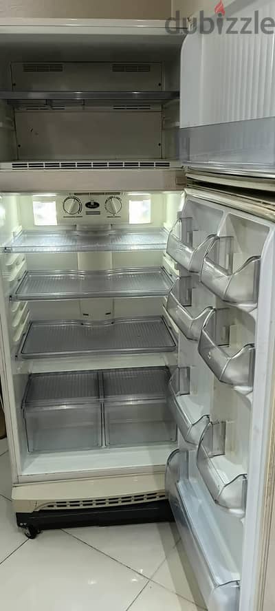 ثلاجة كربازي