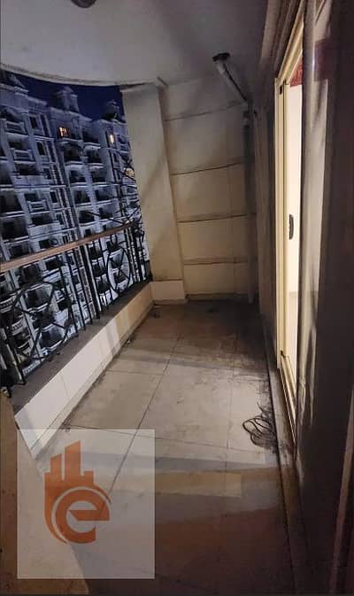 شقــة للإيجــار بــ سموحة // 180م فيــو مفتــوح