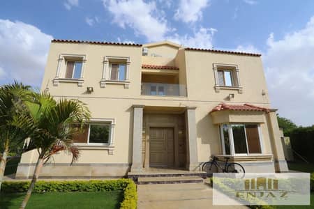 فيلا للبيع في مدينتي نموذج V تطل علي الجولف بأكبر مساحة أرض 1300