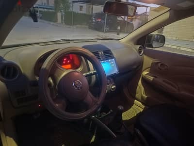 Nissan Sunny 2013