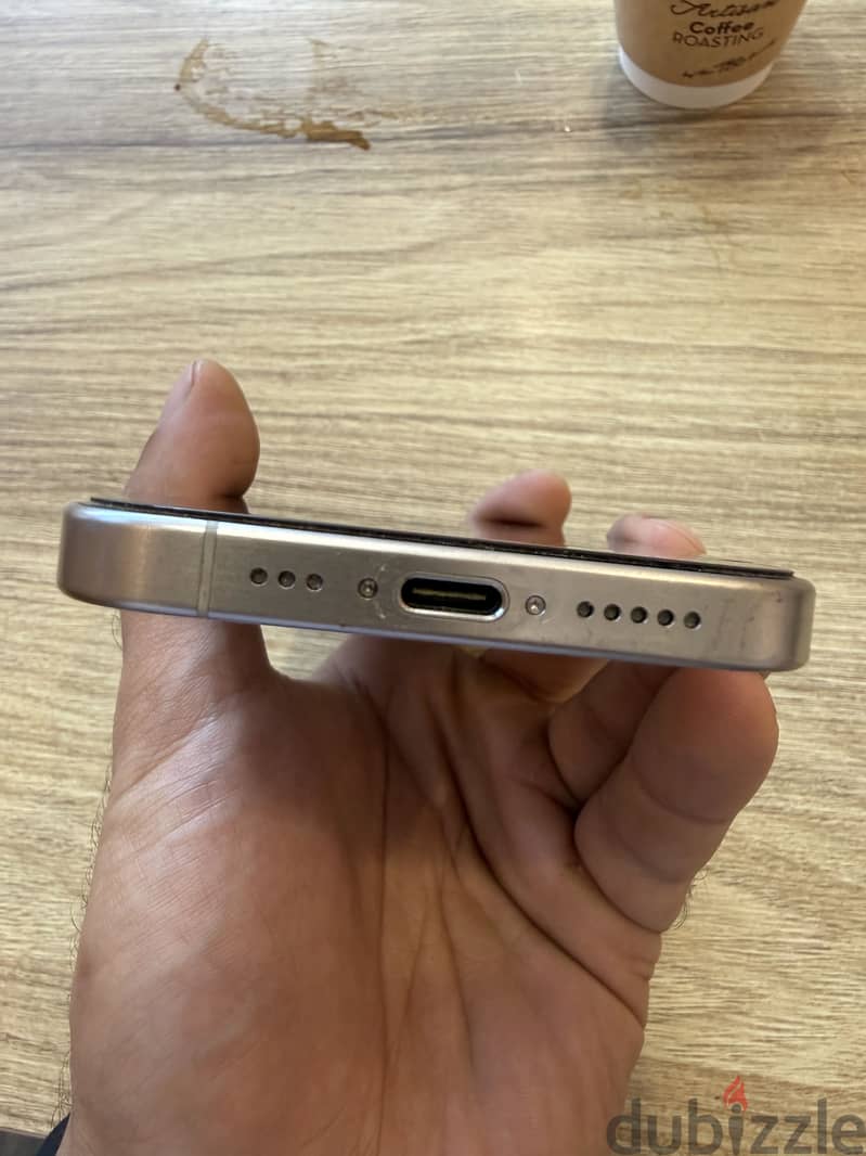 Apple - iPhone 15 Pro 6