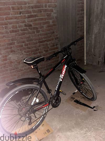 عجله Trinx M136 Pro مفيهاش مشاكل